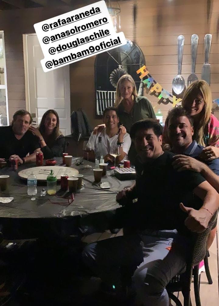 Marcela Vacarezza y Rafael Araneda celebran cumpleaños de su hijo Vicente