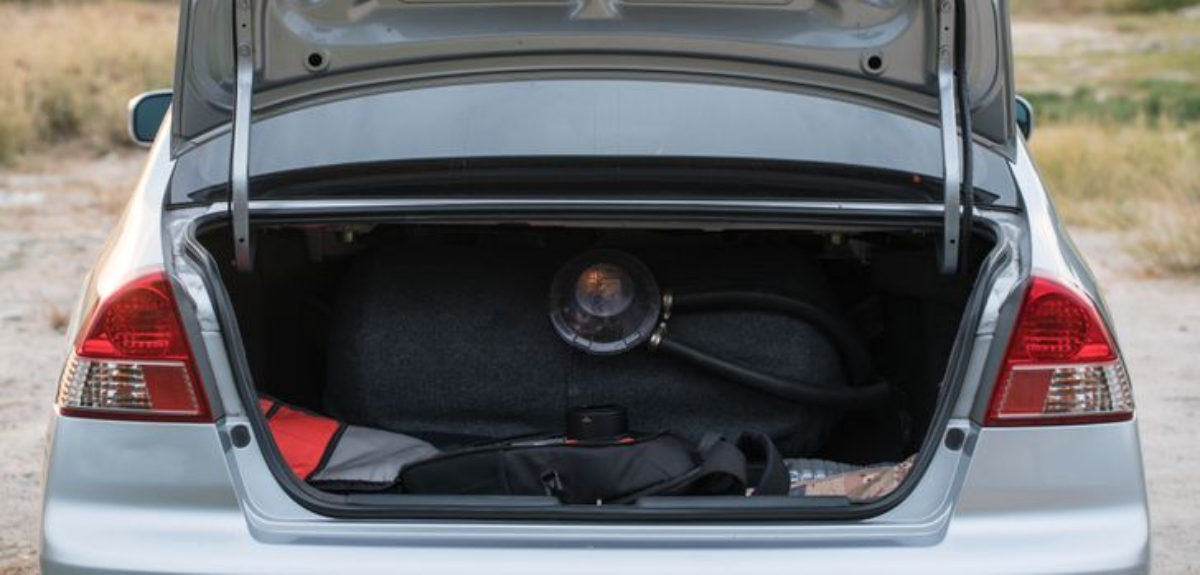 Dos hombres encerraron a niño de 12 años en maletero de auto y lo pasearon por Puerto Montt