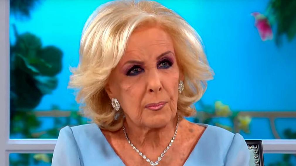 Descompensación dejó a Mirtha Legrand internada en clínica de Buenos Aires: sufrió problema cardíaco