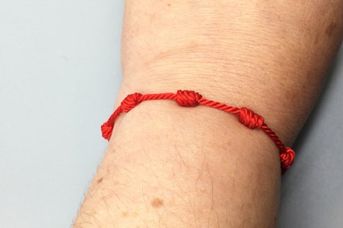 Significado pulsera roja