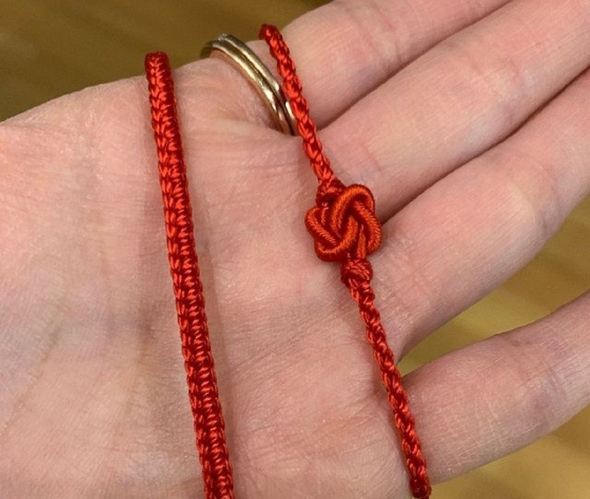 Significado pulsera roja