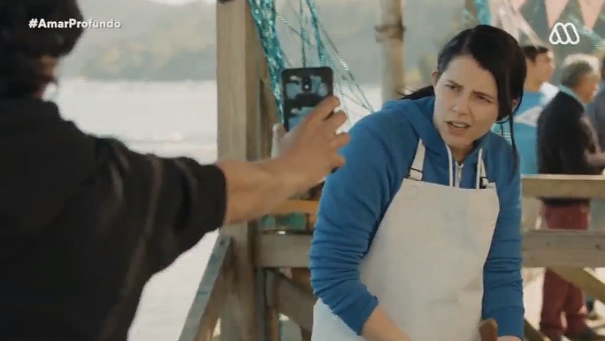 Ramona en Amar Profundo