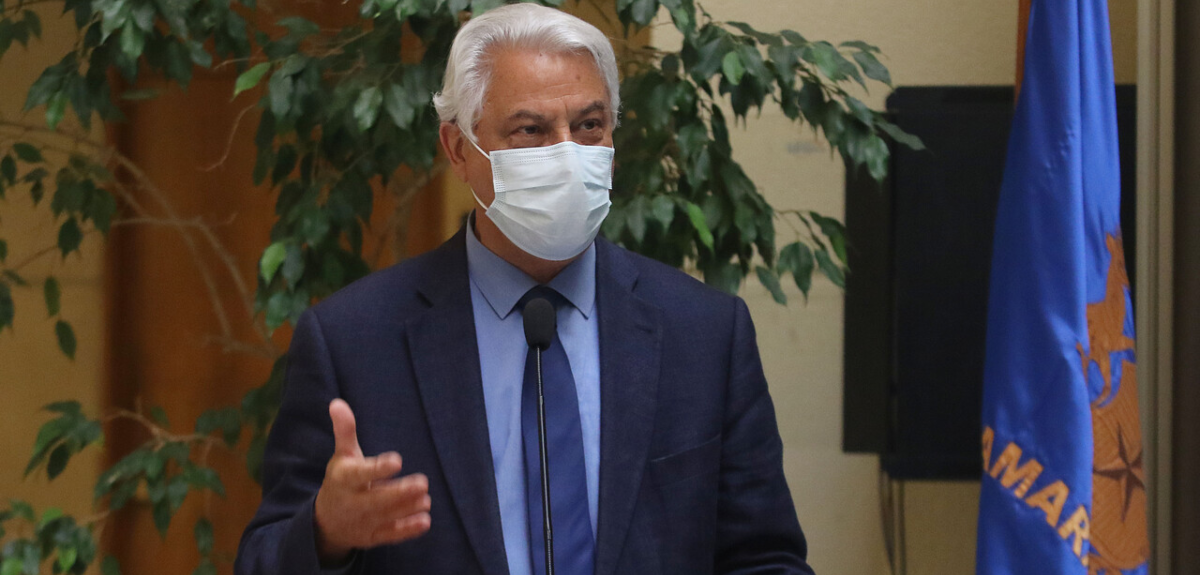 Acusación contra presidente Piñera: Naranjo preparó discurso de 1.300 hojas para extender la sesión