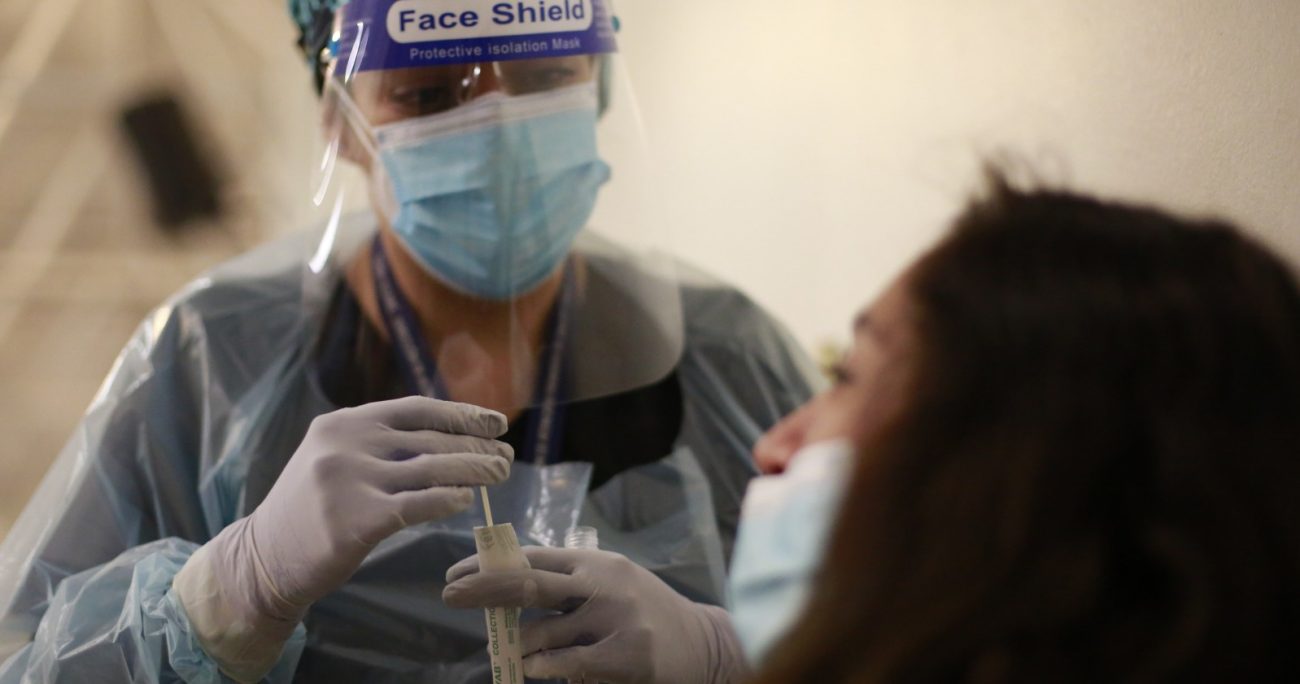 Minsal reportó 1.793 casos nuevos de COVID-19 y positividad es de 2,47% a nivel nacional