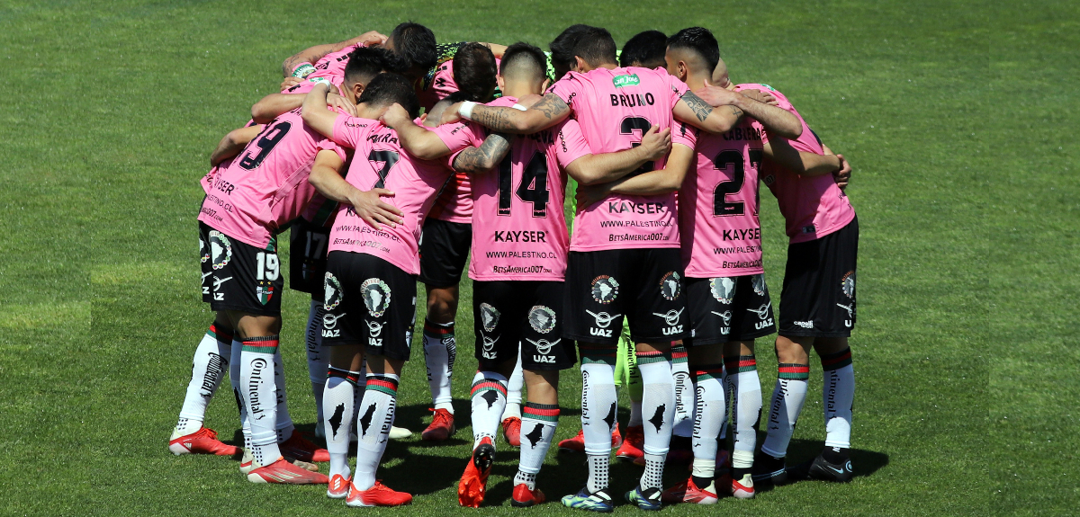 Antofagasta y Palestino en alerta por casos positivos de COVID en sus planteles