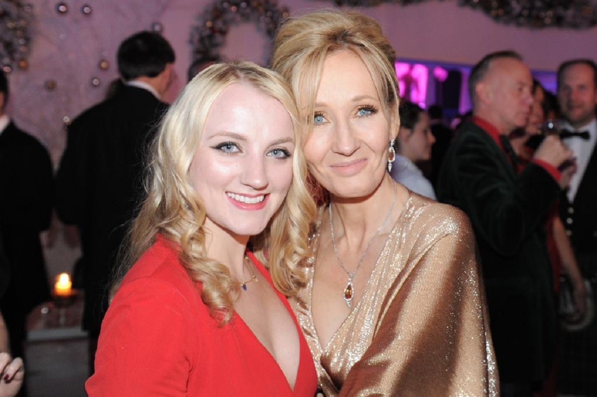Evanna Lynch y Jk Rowling