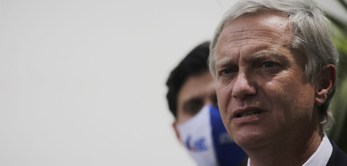 José Antonio Kast inició aislamiento preventivo por ser contacto estrecho de Boric