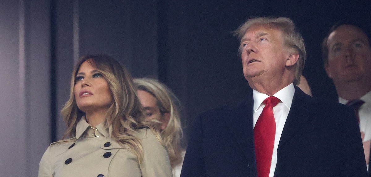 ¿No lo soporta? Gesto de Melania con Donald Trump en público se hace viral