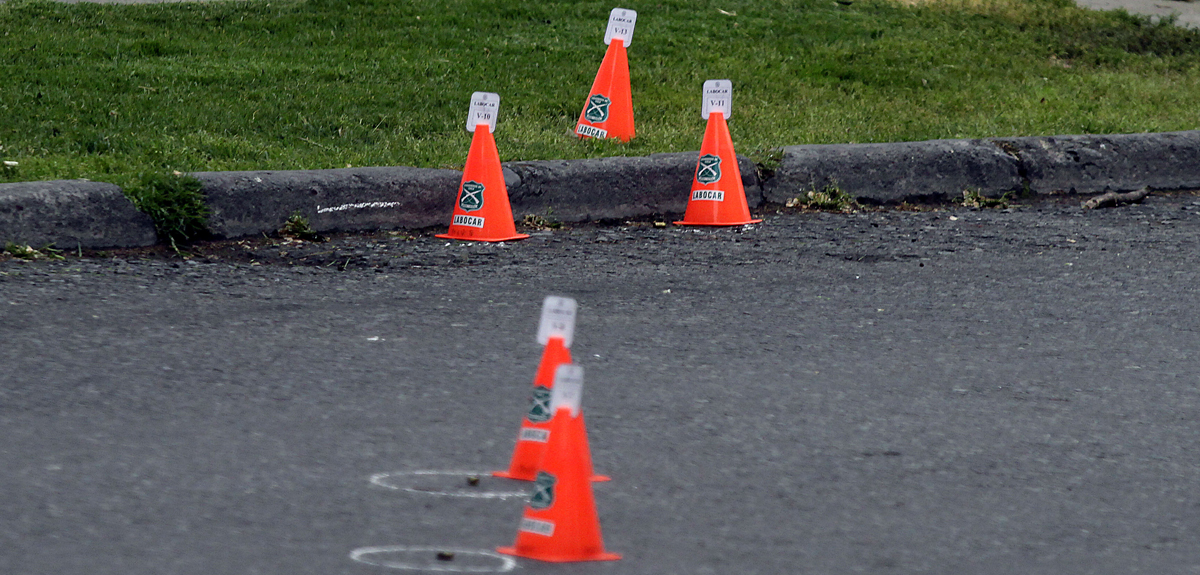 Niña de 9 años permanece en riesgo vital tras ser baleada cuando estaba en el auto de su madre