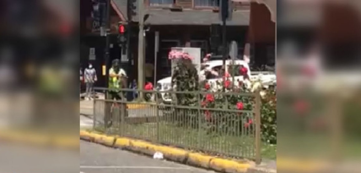 Caso de malabarista: querellante cuestiona objetividad de Fiscalía por pedir sobreseer a carabinero