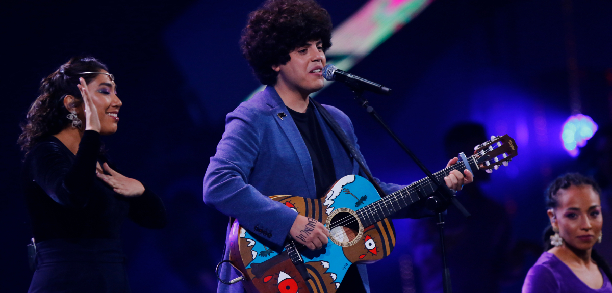 Ganador del Festival de Viña 2020 usó su música para hablar de la migración como un derecho humano