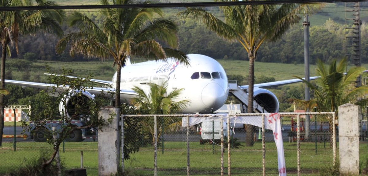 Vuelos turísticos a Rapa Nui se retomarán en febrero del 2022