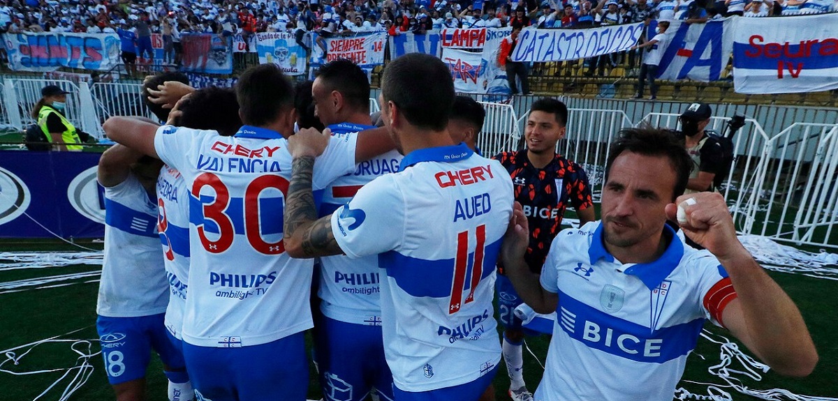 Universidad Católica se coronó como tetracampeón del fútbol chileno tras vencer a Everton