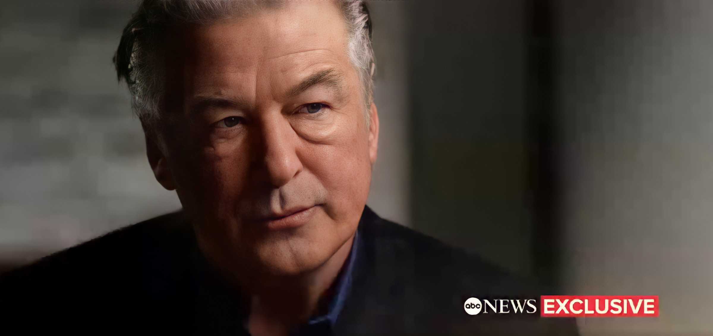 Alec Baldwin asegura que él no apretó el gatillo del arma que acabó con la vida de Halyna Hutchins