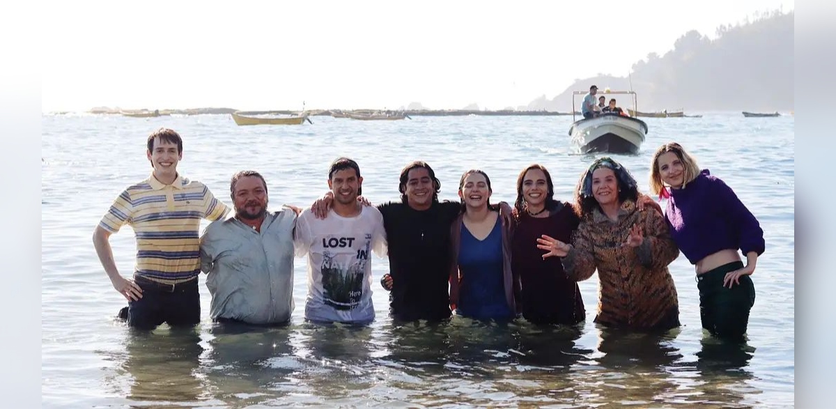 Actor de Amar profundo acertó en su lectura de tarot sobre victoria de Boric: Salía que yo celebraba