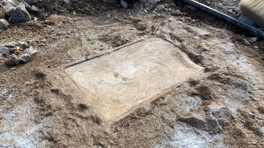 Encuentran una cápsula del tiempo 130 años después con un contenido inesperado