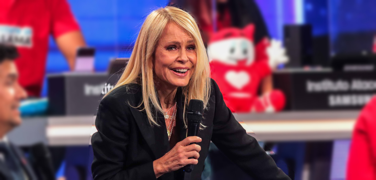 La escapada de Cecilia Bolocco: partió sola a la playa y posó en selfie sin maquillaje