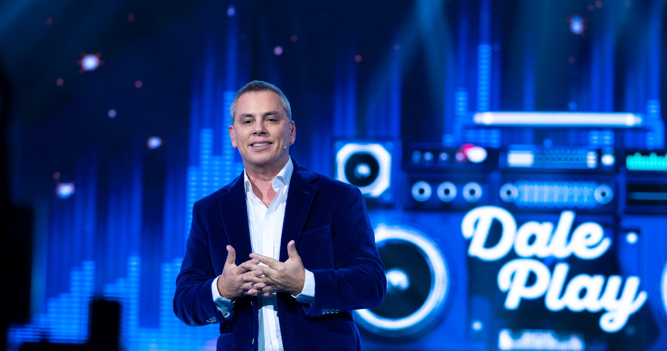 Mega emitirá nueva temporada de 'Dale Play'... y con Viñuela: reemplazará a 'Pecados digitales'