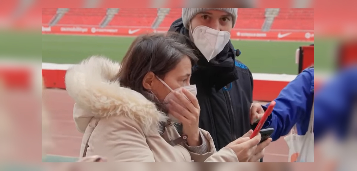 Empresario repartió 1 millón de euros entre sus trabajadores: reacción ante la sorpresa es viral