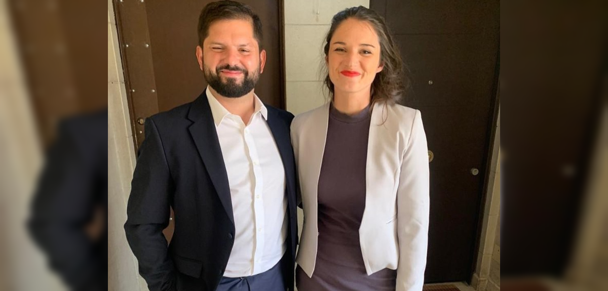 Gabriel Boric criticó a medio por referirse a su pareja, Irina Karamanos, como 