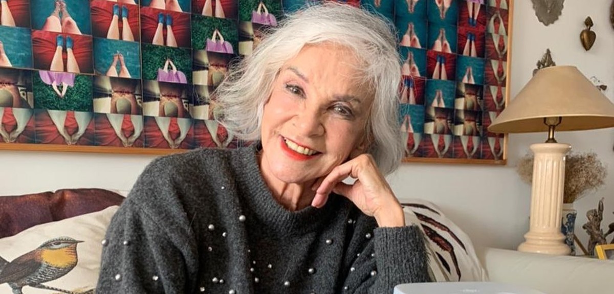 Gaby Hernández se muestra orgullosa junto a su nieto tras logro escolar: “Feliz de verlo contento”