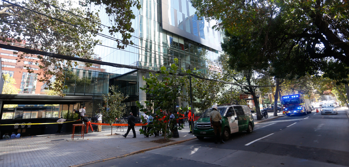 Hombre de 36 años murió tras caer desde el piso 12 de edificio en Lo Barnechea