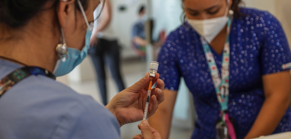 ISP confirmó dos nuevos casos de variante ómicron: uno en región de Valparaíso y otro en O'Higgins