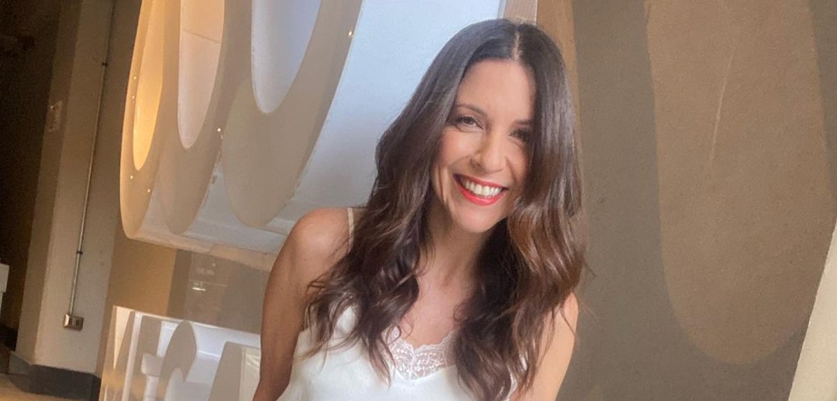 Karla Constant fue sorprendida en su cumpleaños con bello gesto de su equipo: “Los quiero”