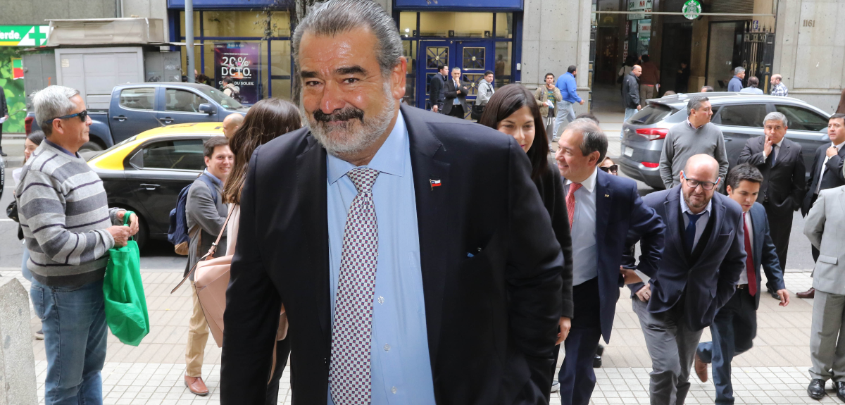 Andrónico Luksic comentó carta de exministro Aninat y deslizó por quién podría votar el domingo