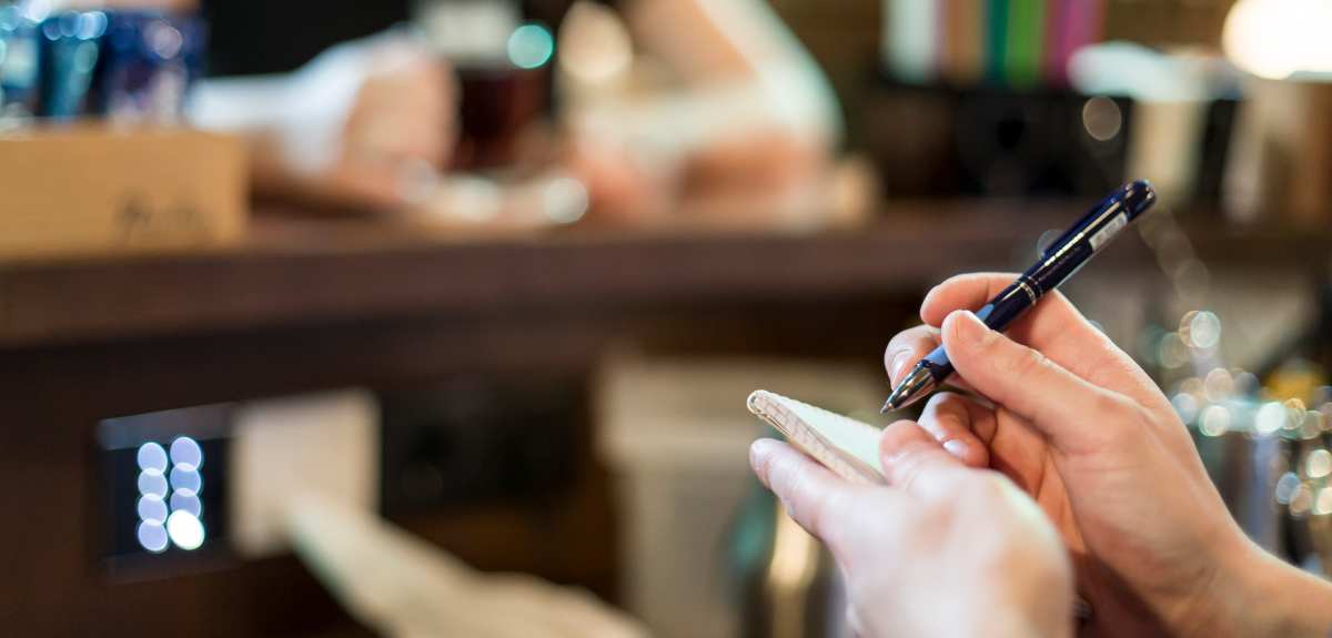 Mesera fue despedida tras no repartir millonaria propina con sus compañeros en Estados Unidos