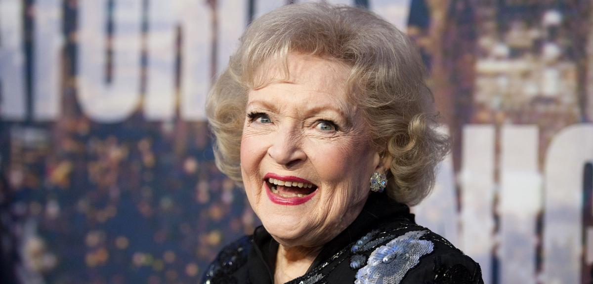 Murió a los 99 años Betty White, la legendaria actriz de 'The Golden Girls'