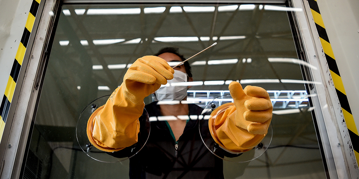 Confirman 3 nuevos pacientes con variante Ómicron en Chile: Minsal evalúa otros 4 casos sospechosos