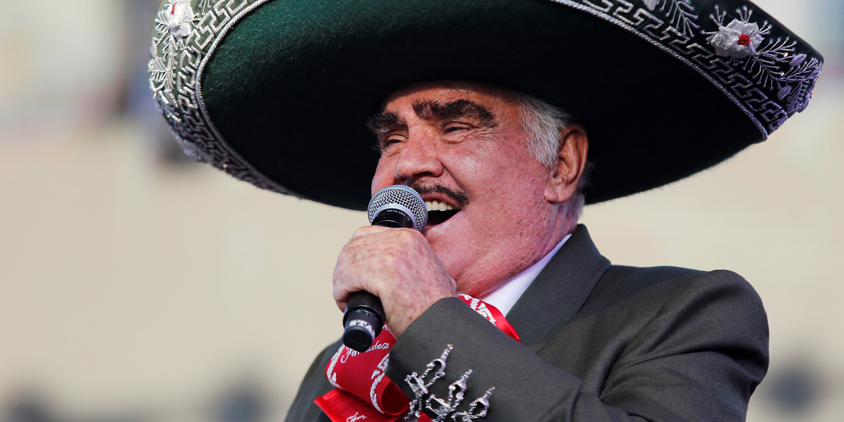 De Carlos Menem a Raffaella Carrà: las figuras internacionales que dejaron este mundo en 2021