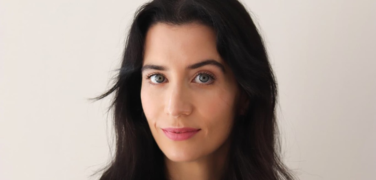 Las complicaciones que vivió actriz Lucy Cominetti tras ser madre en pandemia: “Fue súper heavy”