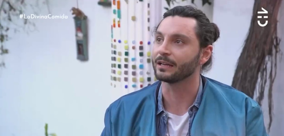 Santiago Meneghello se emocionó al recordar muerte de mascota en La Divina Comida: “Fue muy heavy”