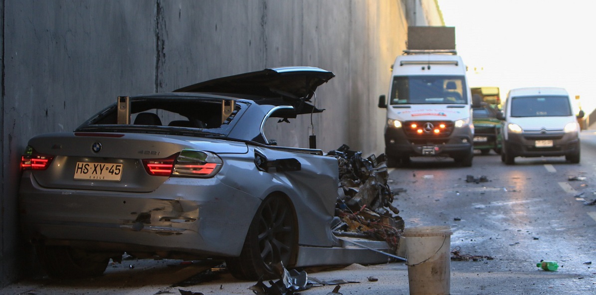 Mujer falleció tras violenta colisión en Vespucio Sur: imágenes evidencian lo brutal del accidente