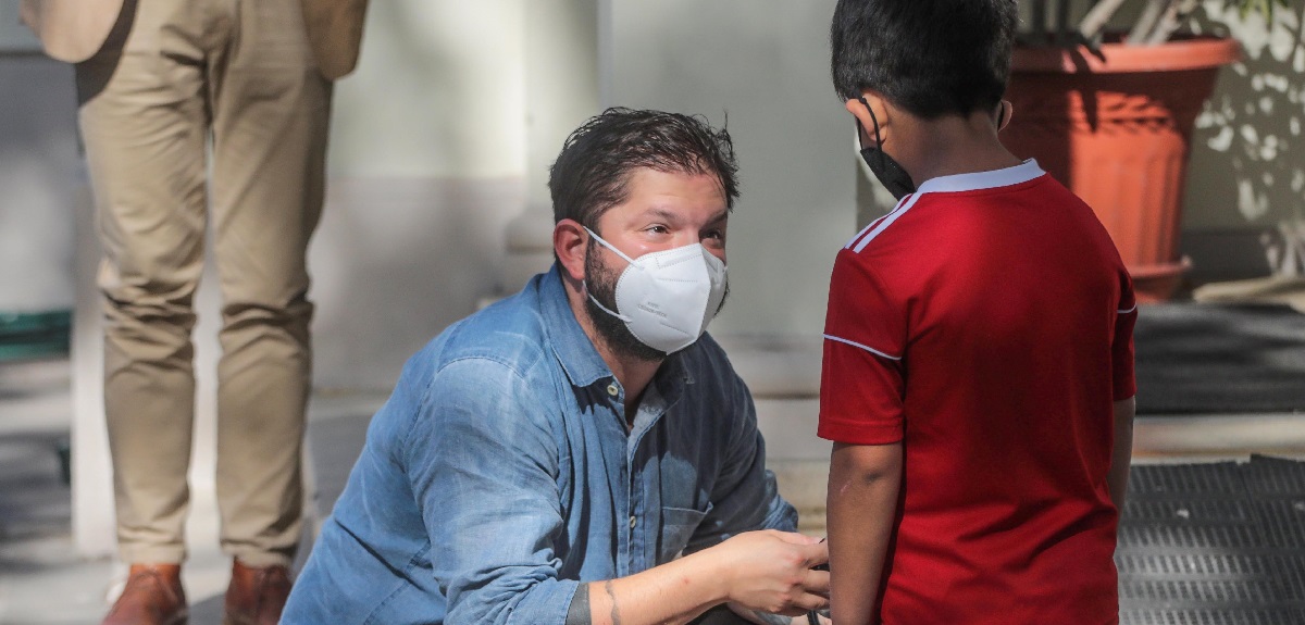 Criteria: presidente electo Gabriel Boric obtiene un 43% de evaluación positiva