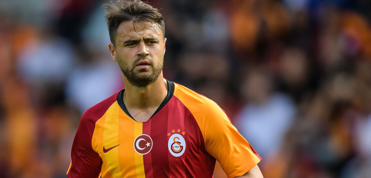 Conmoción en el fútbol turco: falleció en un accidente de tránsito el joven defensor Ahmet Çalik