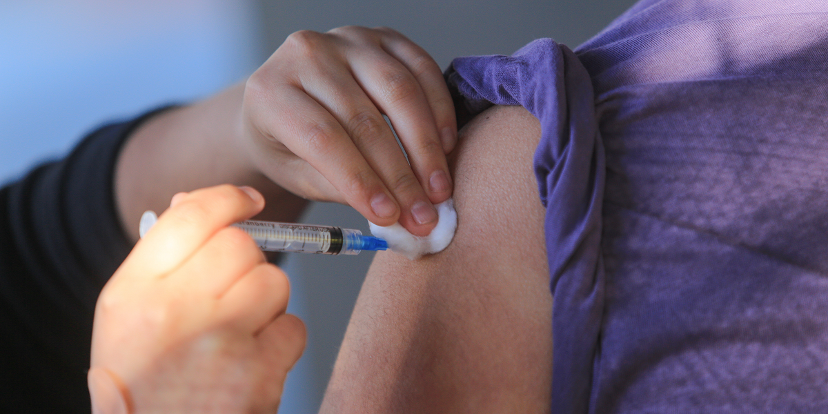 Minsal adelantó aplicación de cuarta dosis para el personal de salud