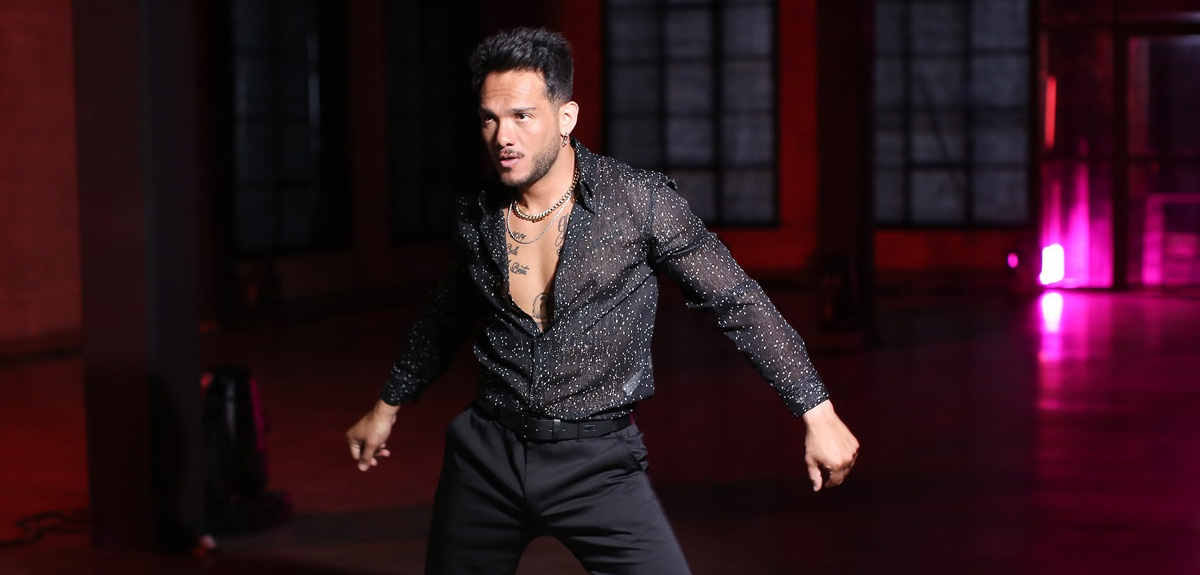 Canal 13 confirma reincorporación de Iván Cabrera a 'Aquí se baila' tras desmentido de su ex