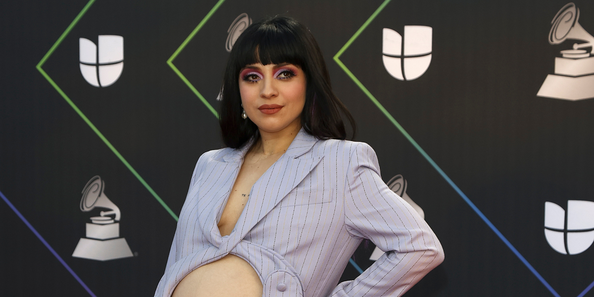 Mon Laferte sorprendió a seguidores al revelar el nombre de su bebé: compartió tierna portal