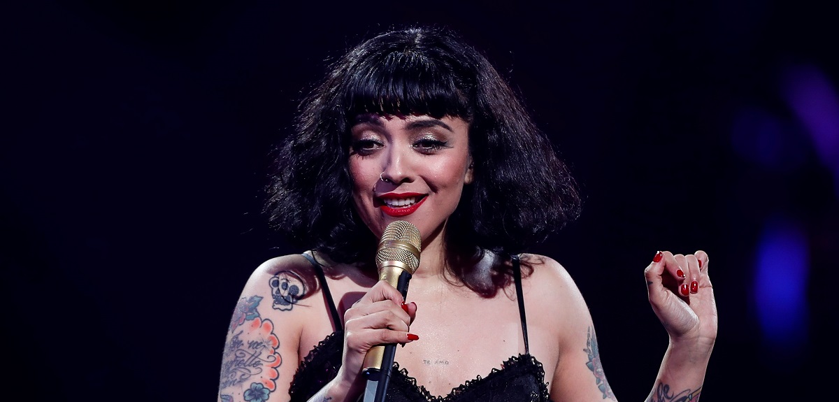 Mon Laferte compartió preocupante mensaje sobre el estado de su embarazo: 