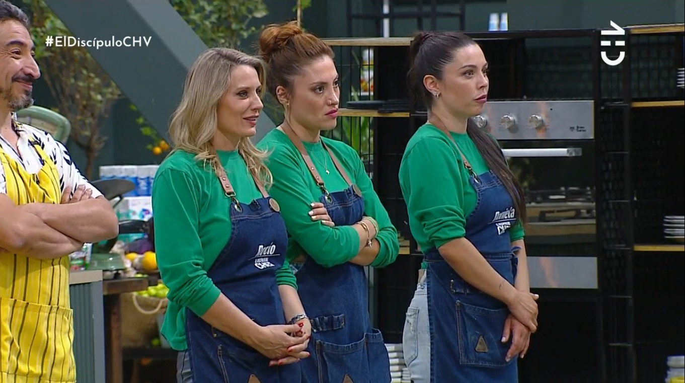 Mujeres equipo verde