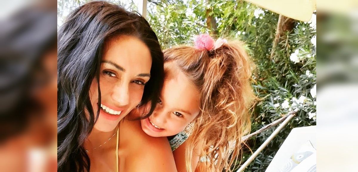 Pamela Díaz descubrió que su hija Pascuala se cortó el pelo sola: publicó cómico video del momento