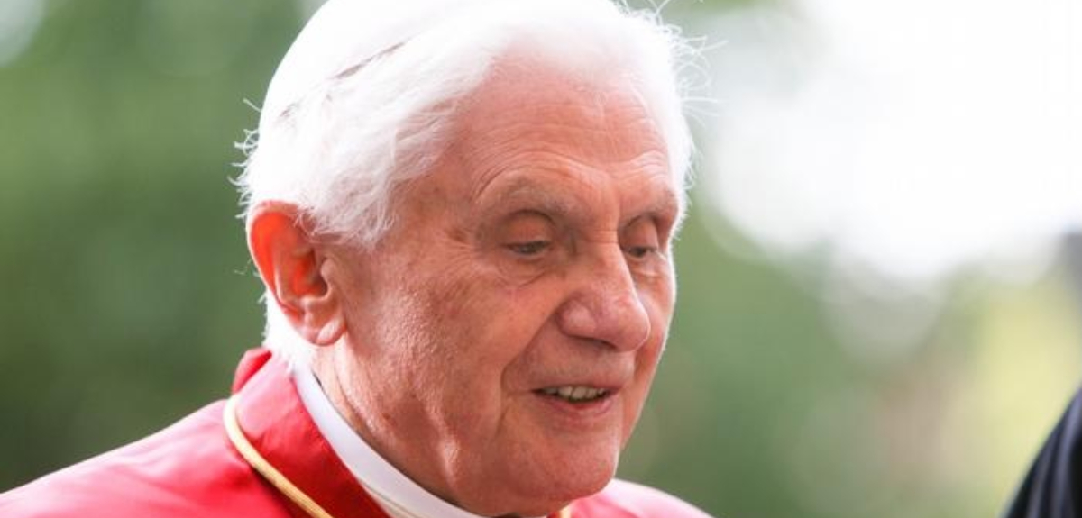 Papa Benedicto XVI admitió falso testimonio en informes de abuso: 