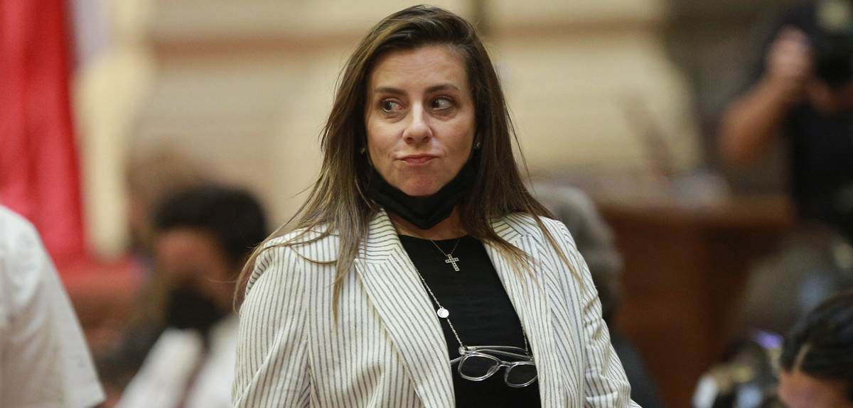 Abren sumario sanitario contra Marinovic por no usar mascarilla en la Convención Constitucional