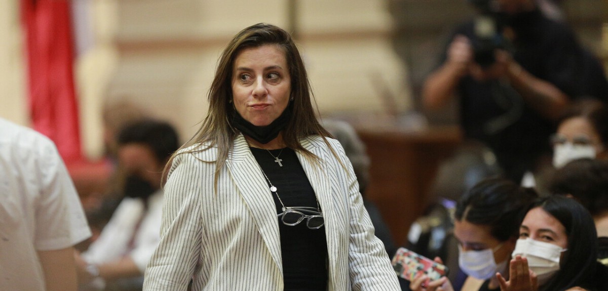 Denunciarán a Teresa Marinovic al Comité de Ética por no uso de mascarilla: “No toma conciencia”