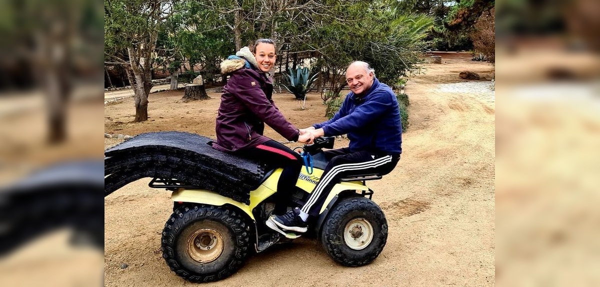 Padre de Tiane Endler celebró premio The Best recordando anécdota de su niñez: 