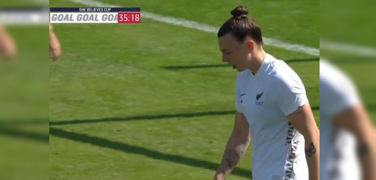 Jugadora de Nueva Zelanda marcó el 'hat-trick' más desafortunado: en 36 minutos anotó tres autogoles