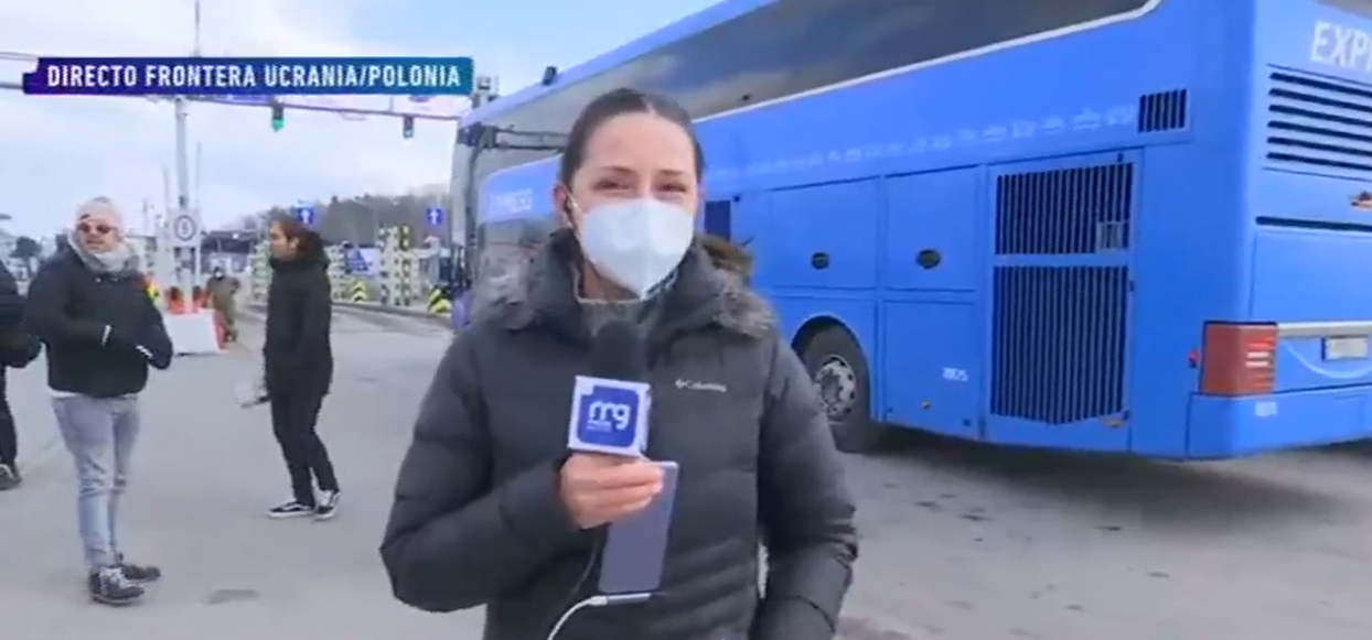 Andrea Arístegui se quebró en Mucho Gusto tras ver triste hecho en Polonia: 